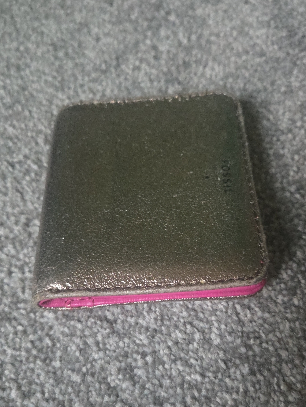 Fossil Metallic Gold And Bright Pink Wallet